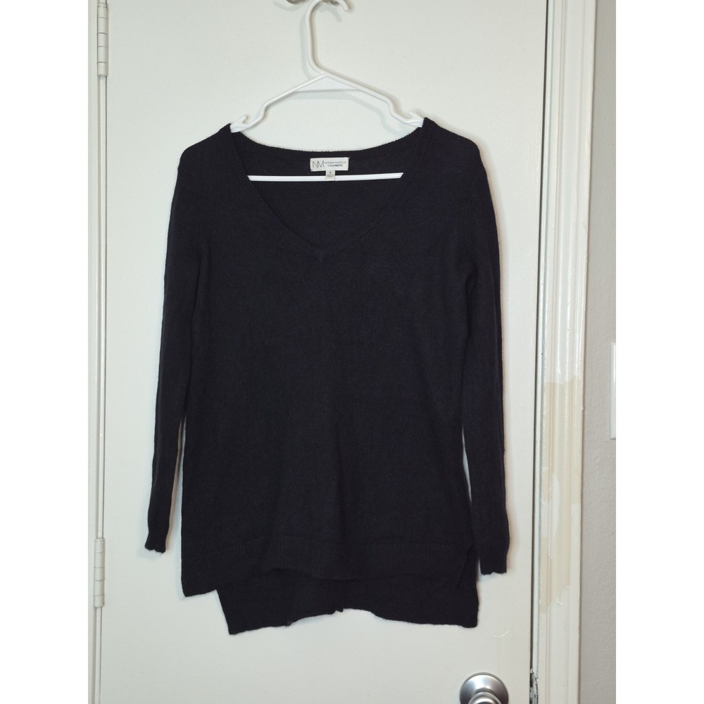 Neiman Marcus 100% Cashmere Black Pullover Lightweight Sweater Size Small